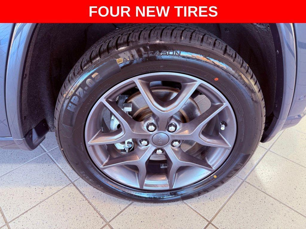 used 2021 Jeep Grand Cherokee car, priced at $23,988