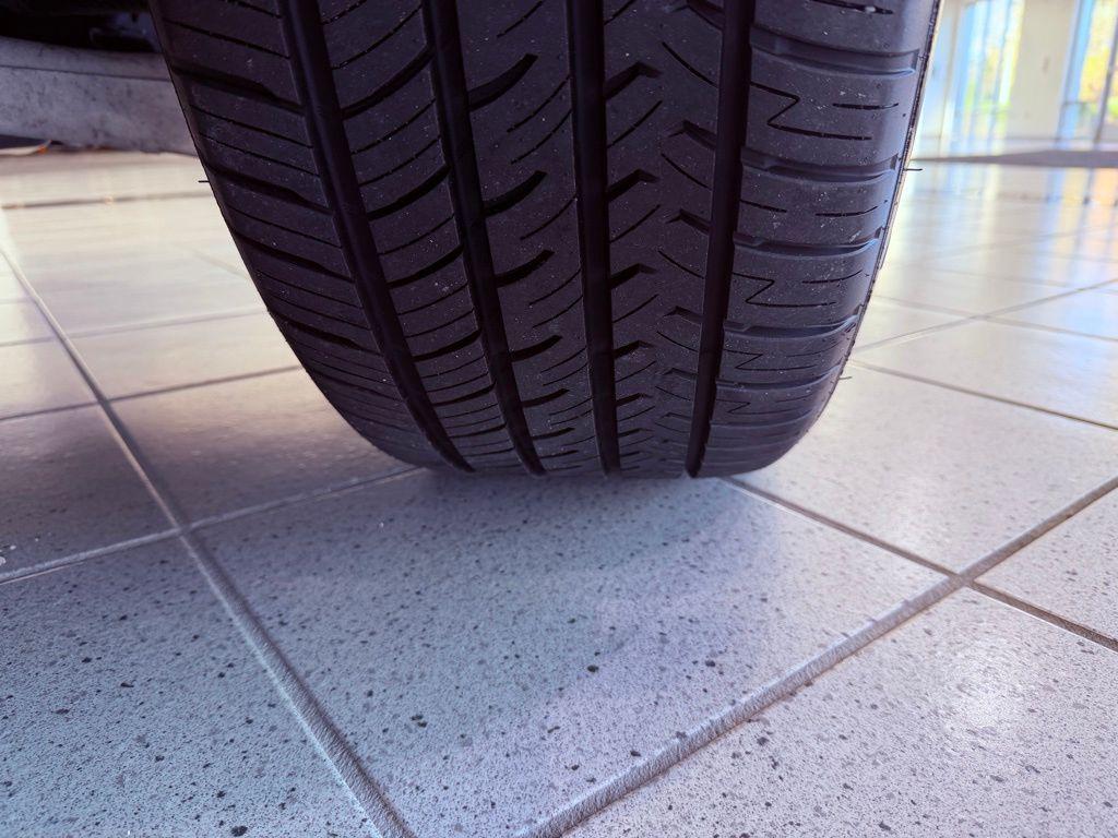 used 2021 Jeep Grand Cherokee car, priced at $23,988