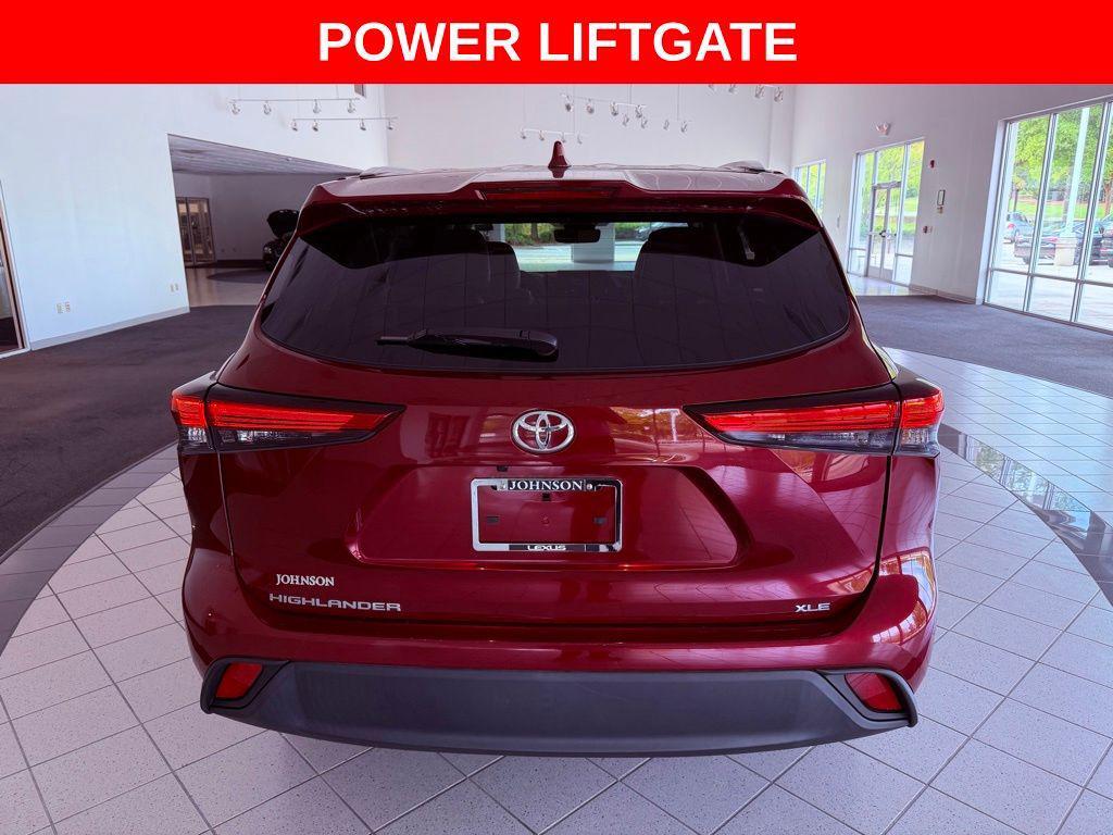 used 2023 Toyota Highlander car, priced at $36,388