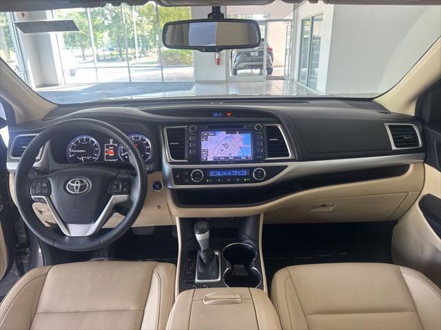 used 2016 Toyota Highlander car, priced at $20,888