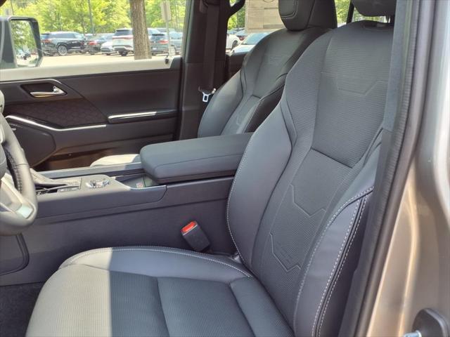 new 2025 Lexus GX 550 car, priced at $82,233