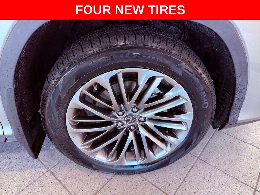 used 2022 Lexus RX 450h car, priced at $39,988