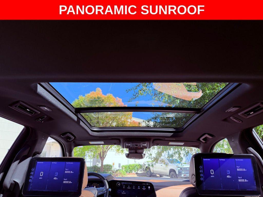 used 2025 Chevrolet Suburban car, priced at $83,988