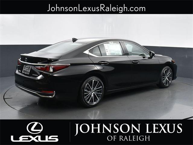 new 2025 Lexus ES 300h car, priced at $50,379