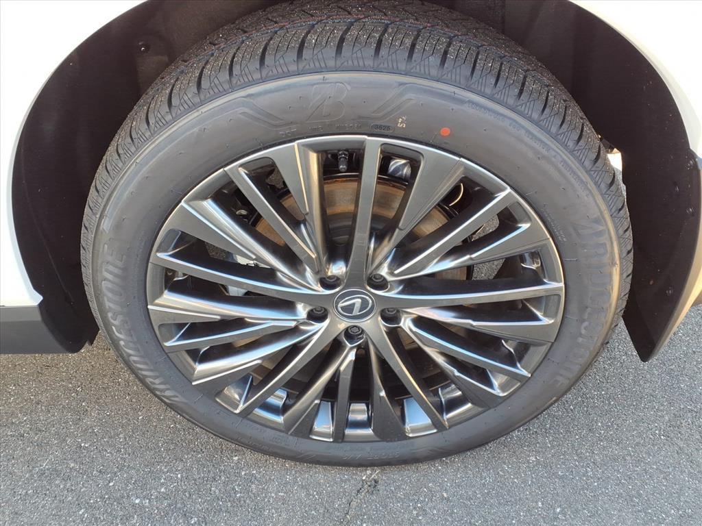 new 2025 Lexus RX 350 car, priced at $70,104