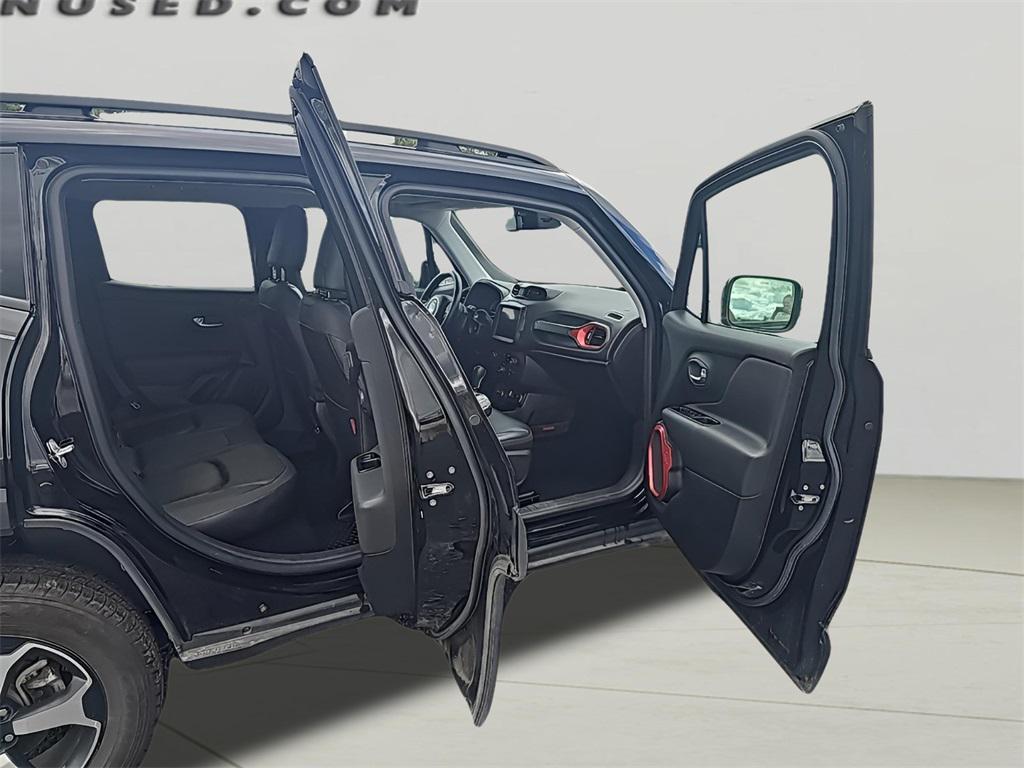 used 2022 Jeep Renegade car, priced at $19,557