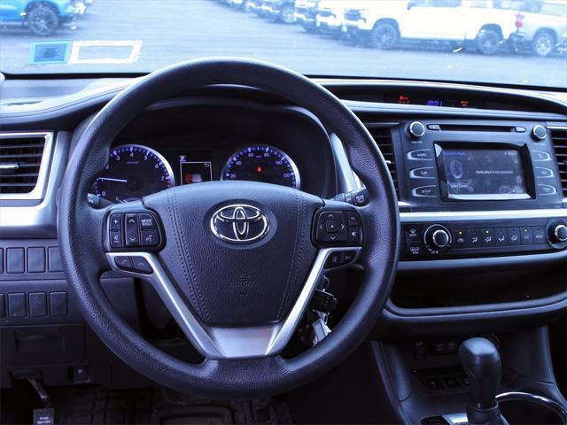 used 2018 Toyota Highlander car, priced at $18,600
