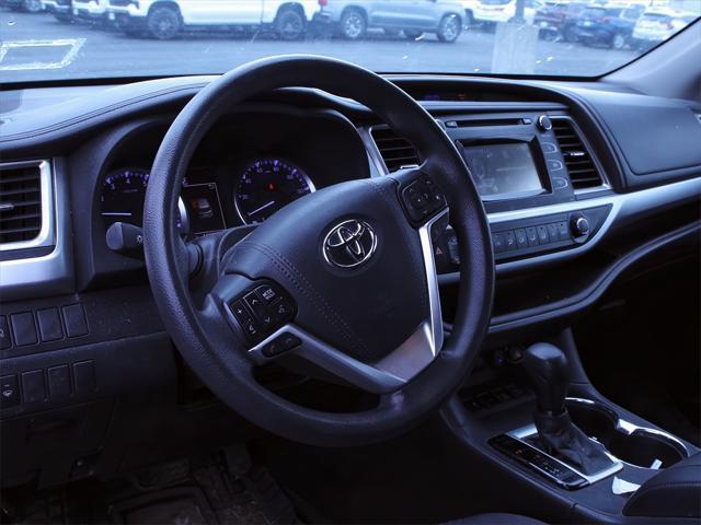 used 2018 Toyota Highlander car, priced at $18,600