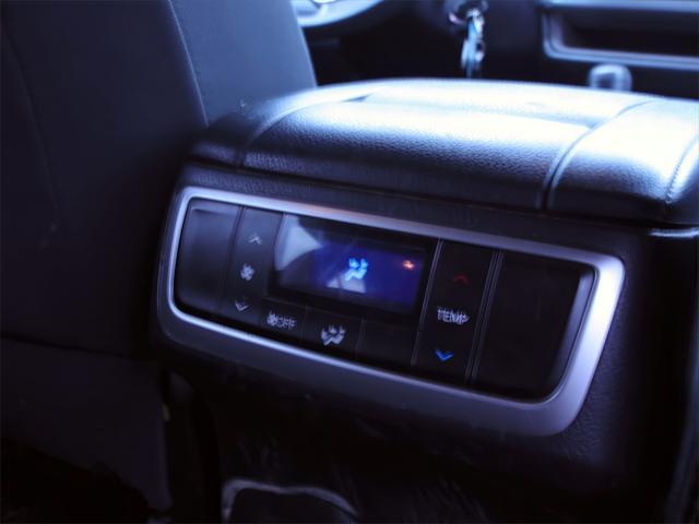 used 2018 Toyota Highlander car, priced at $18,600