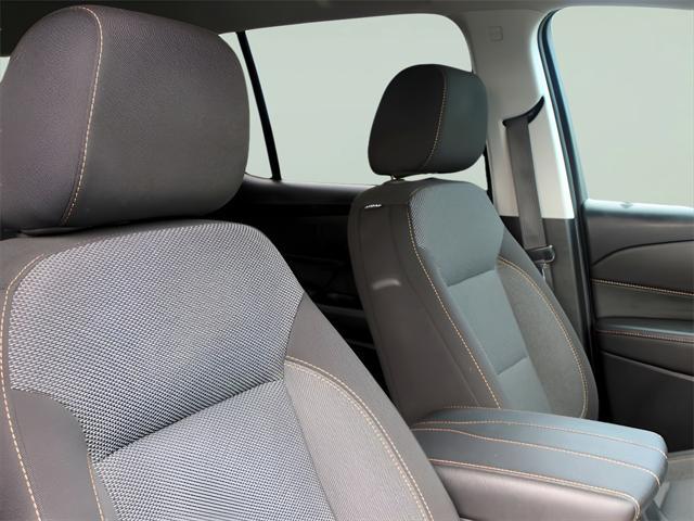 used 2020 Chevrolet Traverse car, priced at $18,871