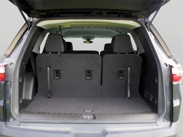 used 2020 Chevrolet Traverse car, priced at $18,871