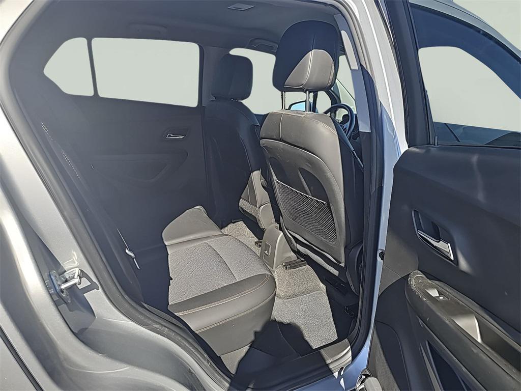 used 2022 Chevrolet Trax car, priced at $17,995