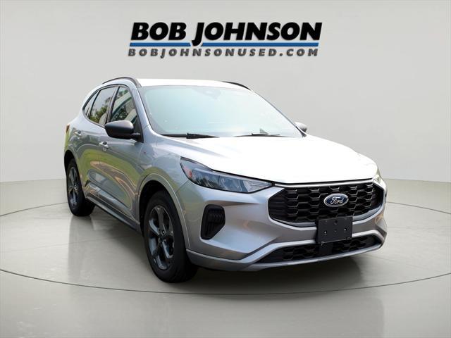 used 2023 Ford Escape car, priced at $20,861
