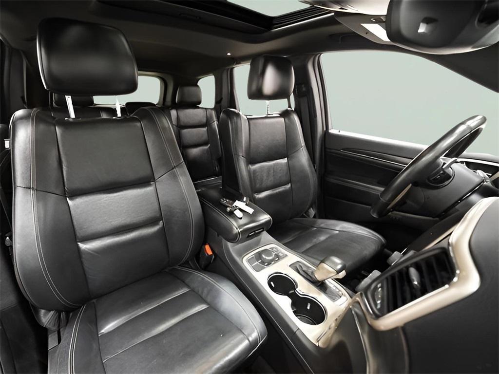 used 2017 Jeep Grand Cherokee car, priced at $14,700