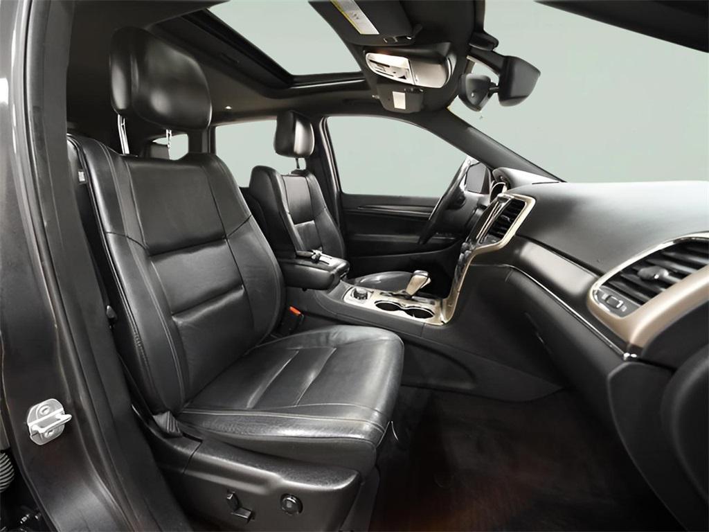 used 2017 Jeep Grand Cherokee car, priced at $14,700