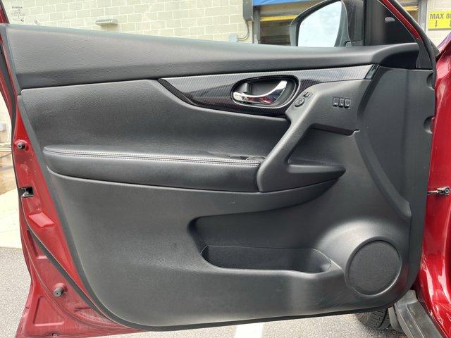 used 2019 Nissan Rogue car, priced at $19,500