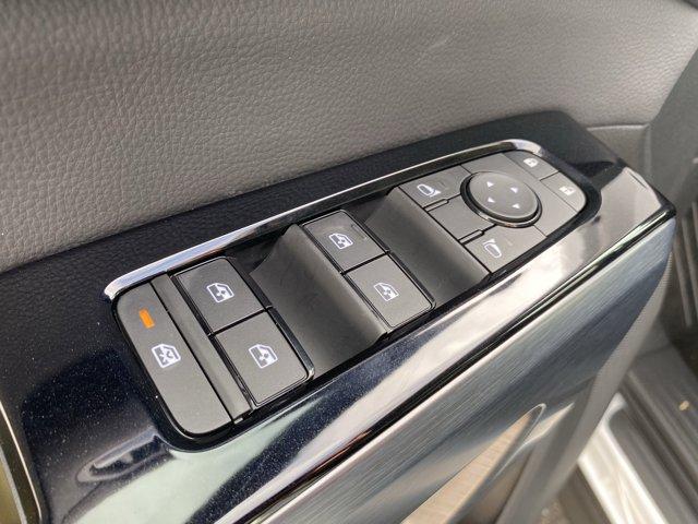 new 2025 Nissan Pathfinder car, priced at $46,600