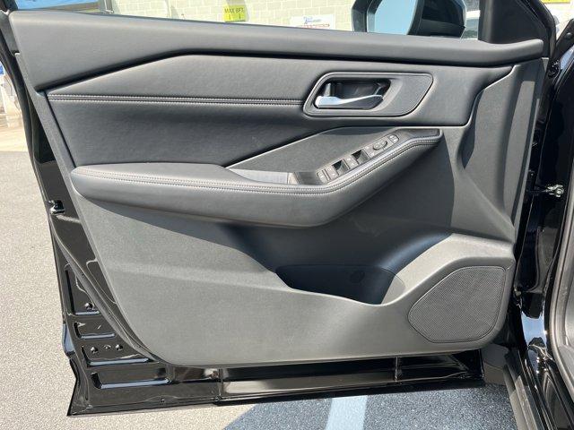 new 2026 Nissan Rogue car, priced at $33,200