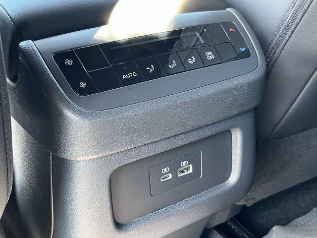 new 2025 Nissan Pathfinder car, priced at $37,900