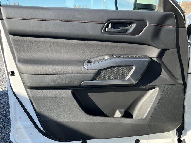 new 2025 Nissan Pathfinder car, priced at $37,900