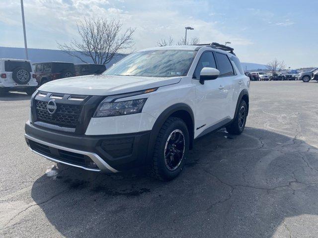 new 2025 Nissan Pathfinder car, priced at $42,400