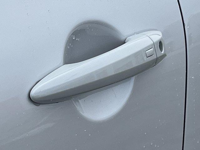 new 2025 Nissan Pathfinder car, priced at $38,000