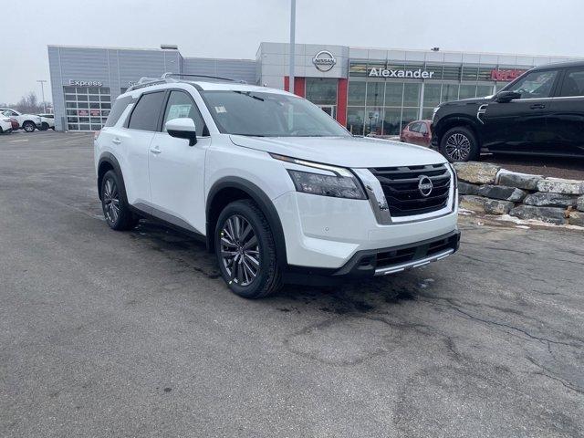 new 2025 Nissan Pathfinder car, priced at $46,300