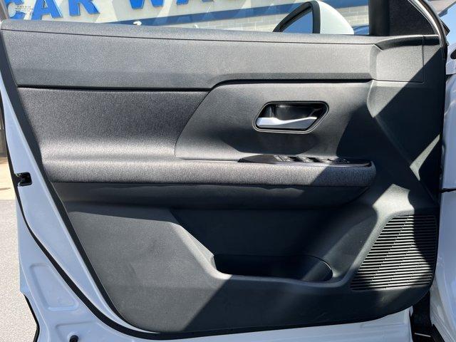 new 2025 Nissan Kicks car, priced at $26,100
