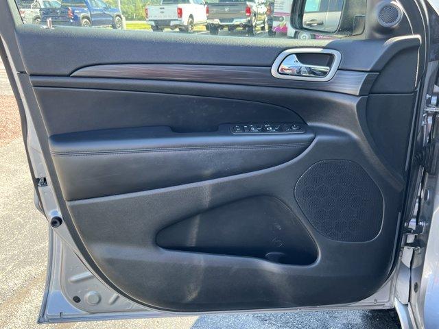 used 2021 Jeep Grand Cherokee car, priced at $27,600