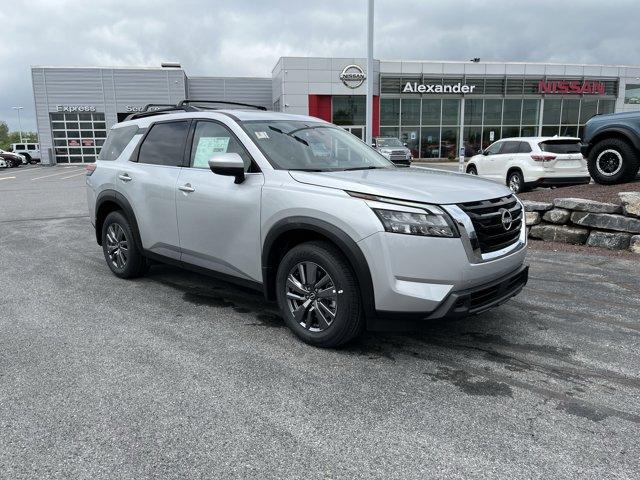 new 2025 Nissan Pathfinder car, priced at $39,500