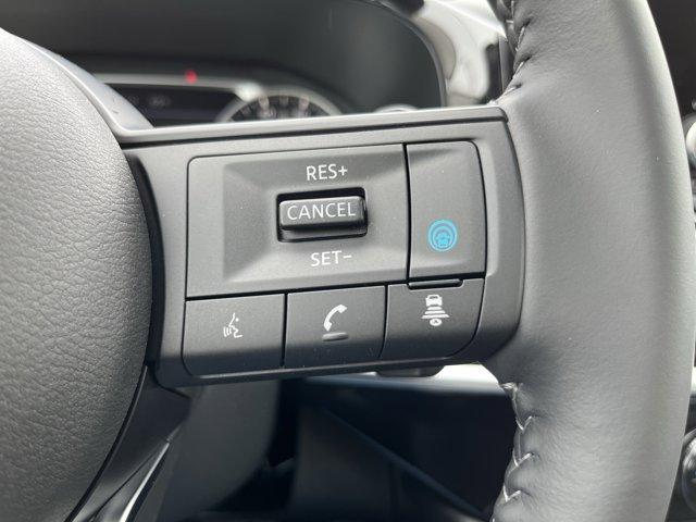 new 2025 Nissan Pathfinder car, priced at $39,500