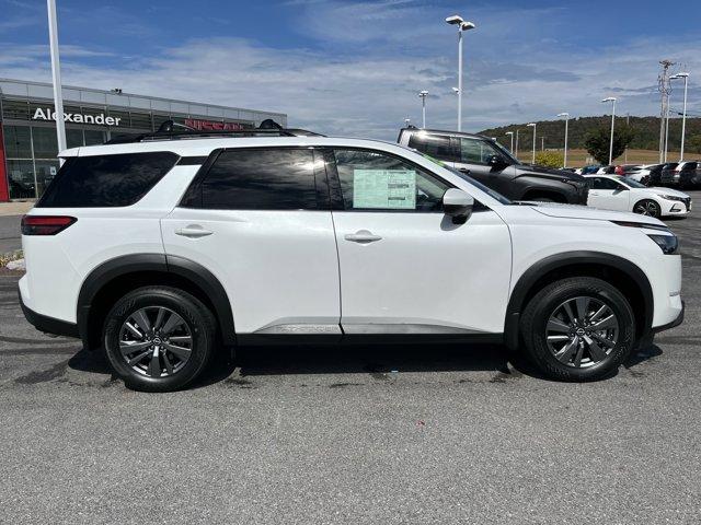 new 2025 Nissan Pathfinder car, priced at $38,000