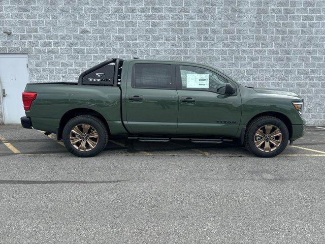 new 2024 Nissan Titan car, priced at $50,287