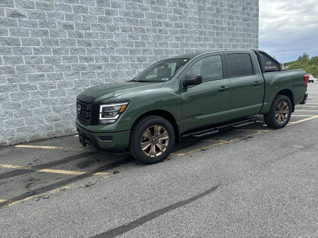 new 2024 Nissan Titan car, priced at $50,287