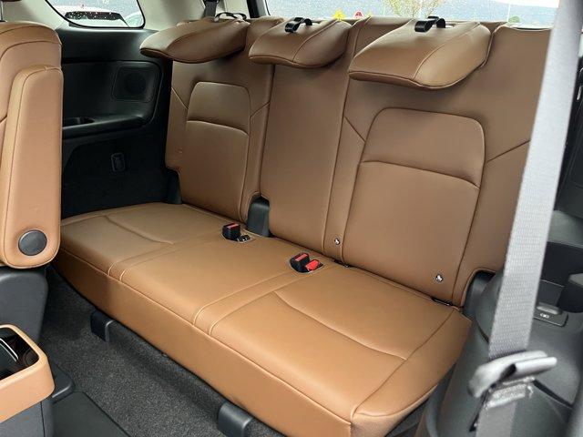 new 2025 Nissan Pathfinder car, priced at $45,300