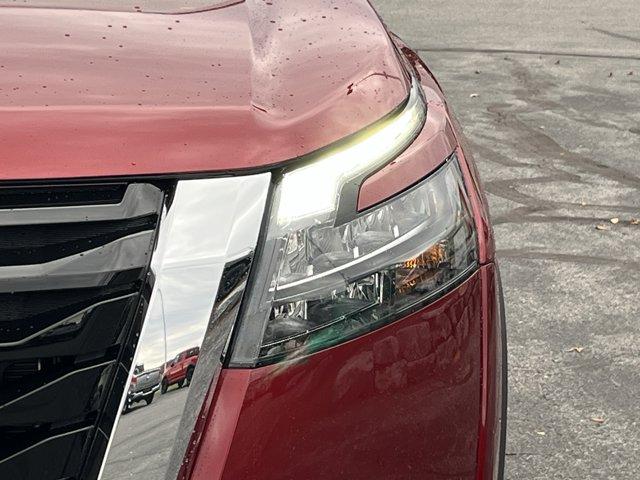 new 2025 Nissan Pathfinder car, priced at $45,300