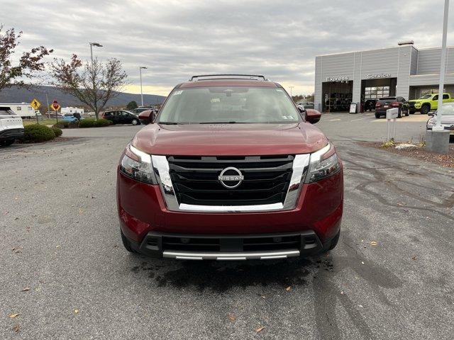 new 2025 Nissan Pathfinder car, priced at $45,300