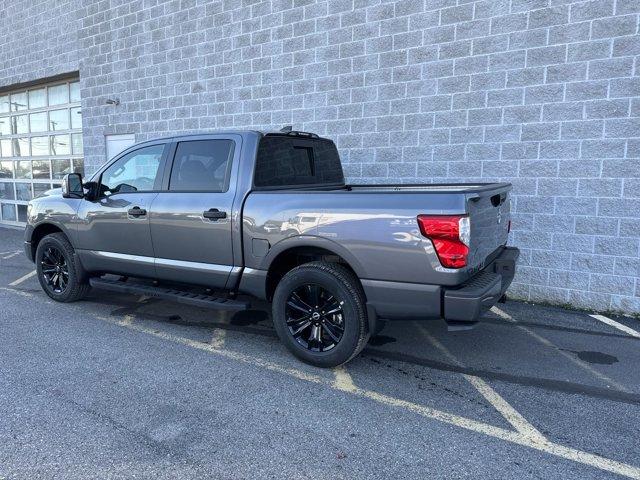 new 2024 Nissan Titan car, priced at $50,202