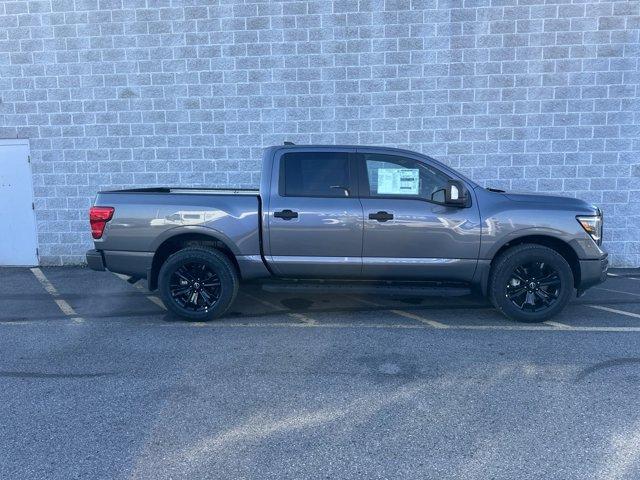 new 2024 Nissan Titan car, priced at $50,202