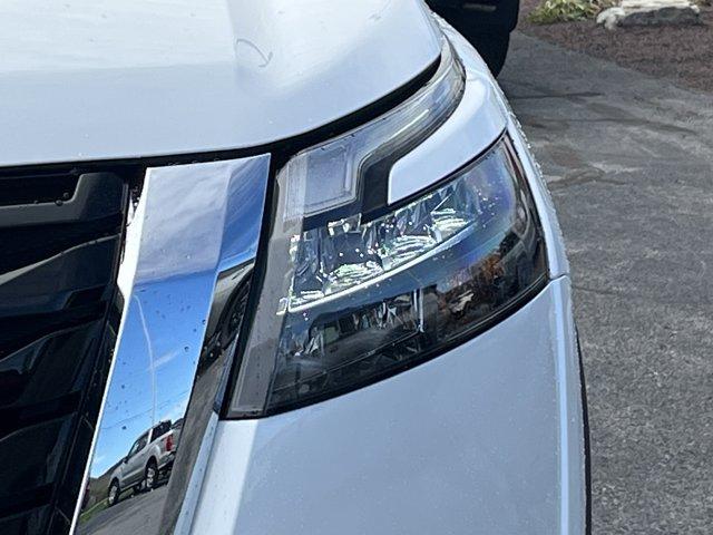 new 2025 Nissan Pathfinder car, priced at $45,100