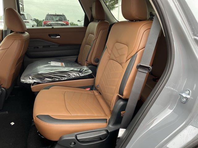 new 2025 Nissan Pathfinder car, priced at $50,900