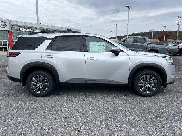 new 2025 Nissan Pathfinder car, priced at $37,600