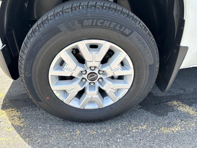 new 2024 Nissan Frontier car, priced at $39,560