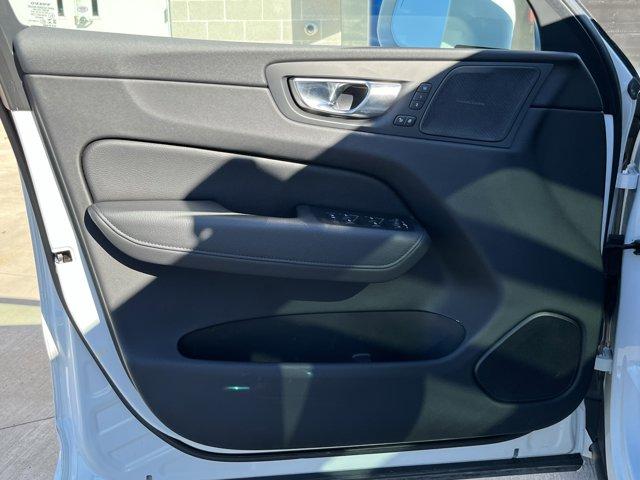 used 2021 Volvo XC60 car, priced at $28,800