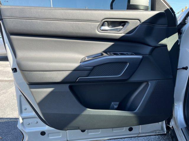 used 2023 Nissan Pathfinder car, priced at $35,600