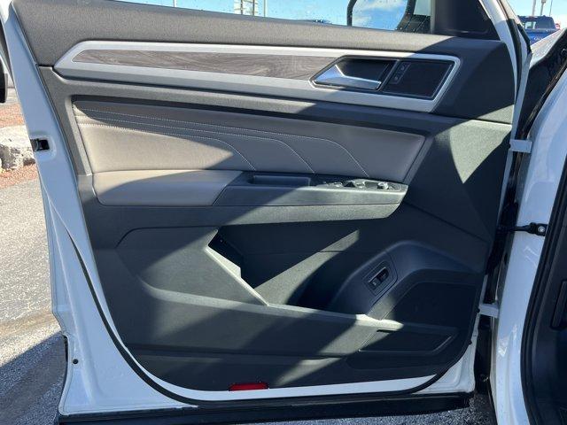 used 2021 Volkswagen Atlas Cross Sport car, priced at $16,000