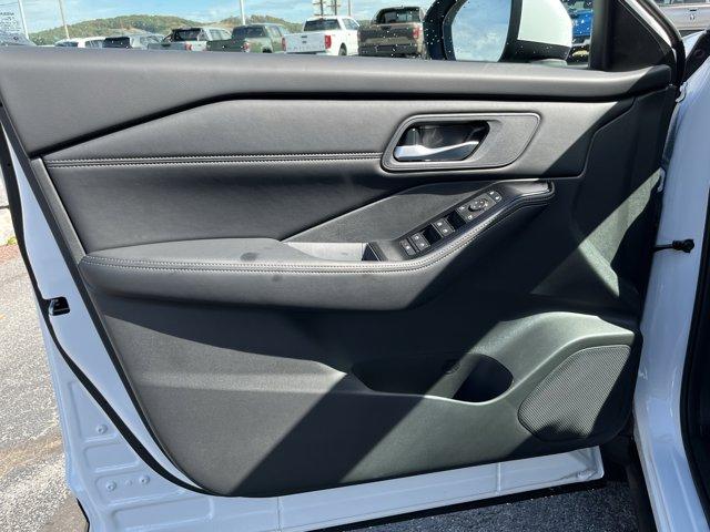 new 2026 Nissan Rogue car, priced at $33,200