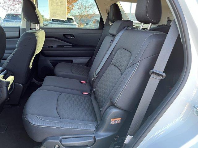 used 2024 Nissan Pathfinder car, priced at $30,900