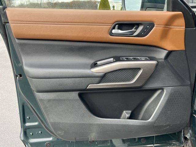 used 2024 Nissan Pathfinder car, priced at $39,900