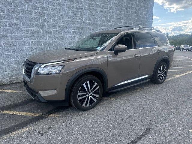 used 2023 Nissan Pathfinder car, priced at $39,914